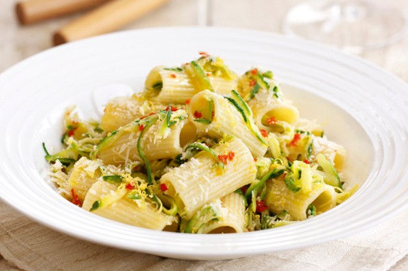 Rigatoni Pasta Recipe with Courgette, Lemon and Parmesan Rigatoni Pasta Recipe with Courgette, Lemon and Parmesan