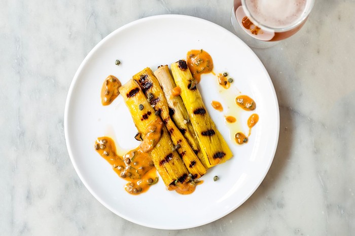 Ash-roasted leeks, caper & tarragon dressing Ash-roasted leeks, caper & tarragon dressing