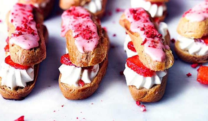 Strawberry eclairs recipe Strawberry eclairs recipe