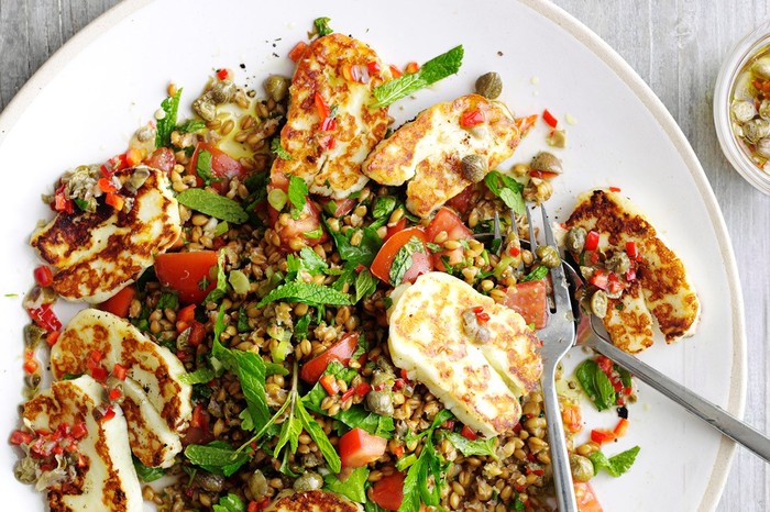 Halloumi with caper and lemon dressing Halloumi Recipe with Capers and Lemon Dressing