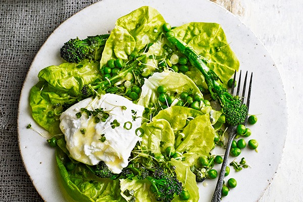 Spring Salad Recipe with Broccoli, Peas and Mozzarella Spring Salad Recipe with Broccoli, Peas and Mozzarella served on a white plate and a white surface