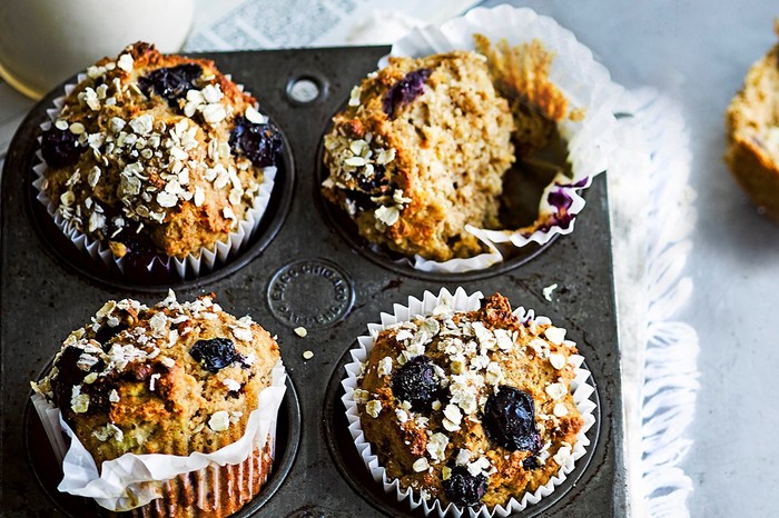 Almond Breakfast Muffins Recipe with Apricot and Blueberry Almond Breakfast Muffins Recipe with Apricot and Blueberry