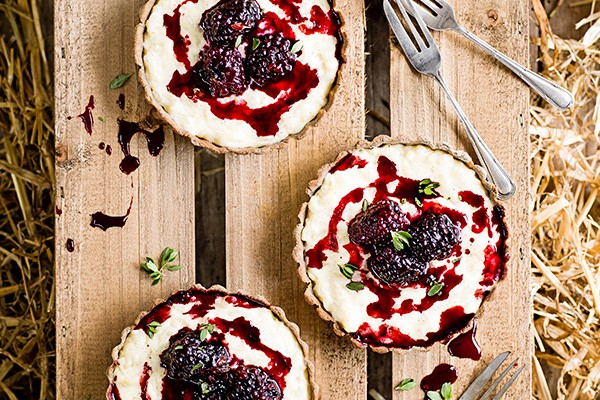 Buckwheat Tarts Recipe with Rice Pudding and Blackberries Buckwheat Tarts Recipe with Rice Pudding and Blackberries