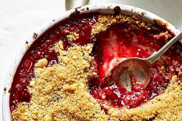 Sloe gin and plum crumble Sloe gin and plum crumble