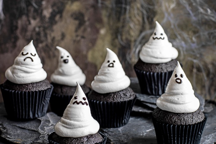 Halloween Cupcakes Recipe Halloween ghost-shaped black cupcakes