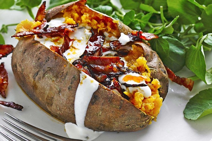Baked sweet potatoes with feta cream and crisp chorizo Baked sweet potatoes with feta cream and crisp chorizo