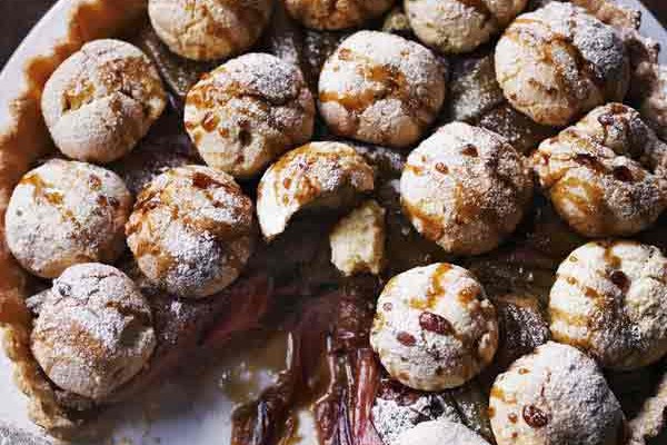 Rhubarb Pie Recipe with Amaretti Recipe Rhubarb Pie Recipe with Amaretti Recipe