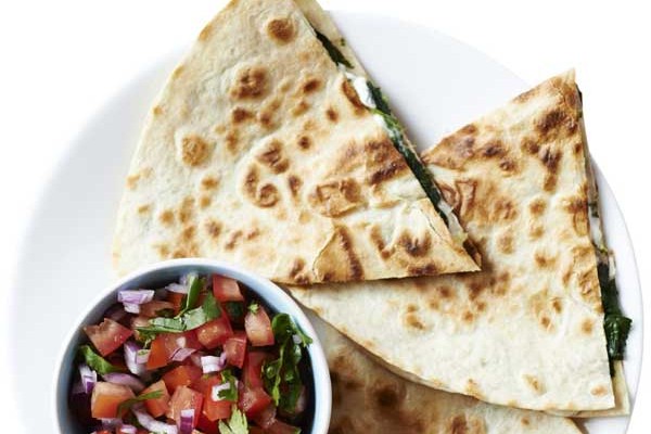 Spinach and Feta Quesadillas Recipe with Tomato Salsa Spinach and Feta Quesadillas Recipe with Tomato Salsa