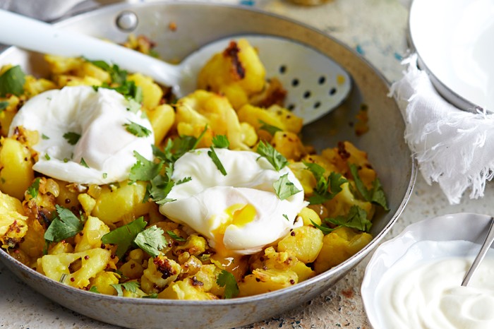 Aloo Gobi Recipe with Poached Eggs Aloo Gobi Recipe with Poached Eggs