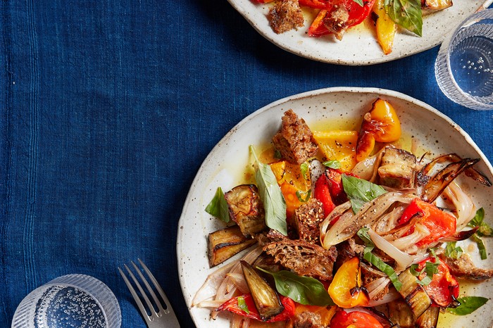 40 vegetarian salad recipes Panzanella salad