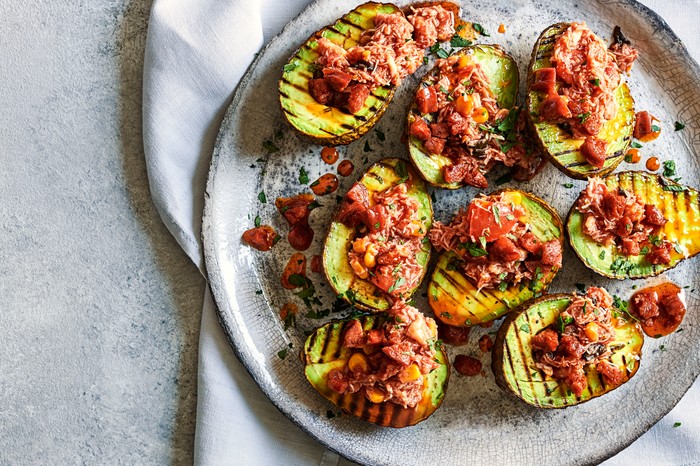 Grilled Avocado Recipe with Crab and Chorizo Grilled Avocado Recipe with Crab and Chorizo