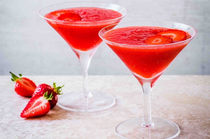 Strawberry Daiquiri Recipe Frozen Strawberry Daiquiri Recipe