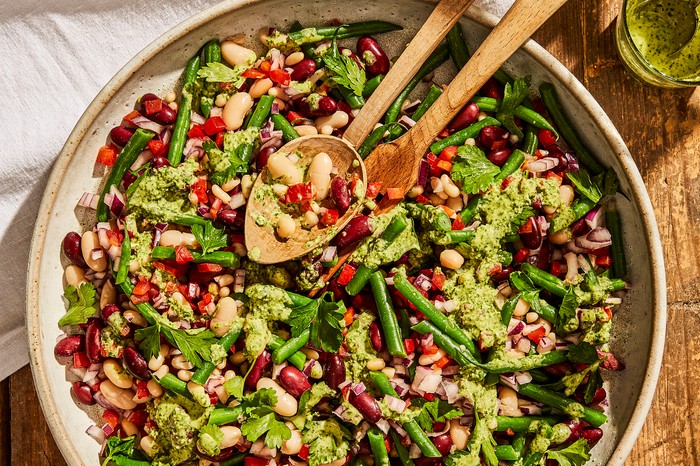 40 vegetarian salad recipes Healthy bean salad with green tahini dressing