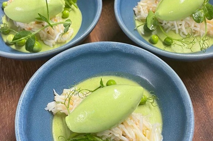 Henne Pic 2 Pea & Crab CREDIT Darren Brown copy Henne