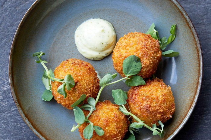 Pea Croquettes Recipe with Feta and Mint Mayo Pea Croquettes Recipe with Feta and Mint Mayo