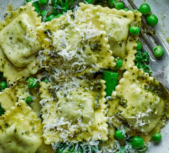 Pea pesto ravioli Pea pesto ravioli