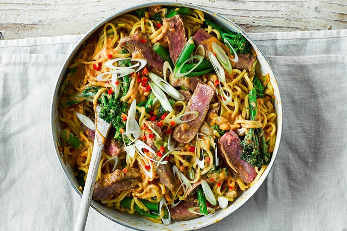 Steak satay noodles