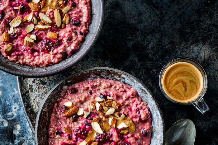 40 dairy-free recipes Berry porridge with nut butter in two bowls