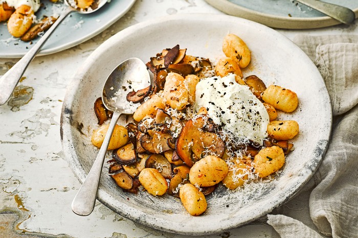 Mushroom Gnocchi Recipe with Paprika Butter Mushroom Gnocchi Recipe with Paprika Butter