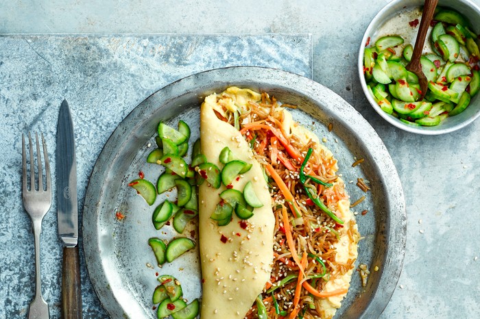 Omelette Rice Recipe with Pickled Cucumber Omelette Rice Recipe with Pickled Cucumber