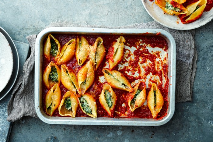 Stuffed Pasta Shells Recipe with Spinach and Ricotta Stuffed Pasta Shells Recipe with Spinach and Ricotta