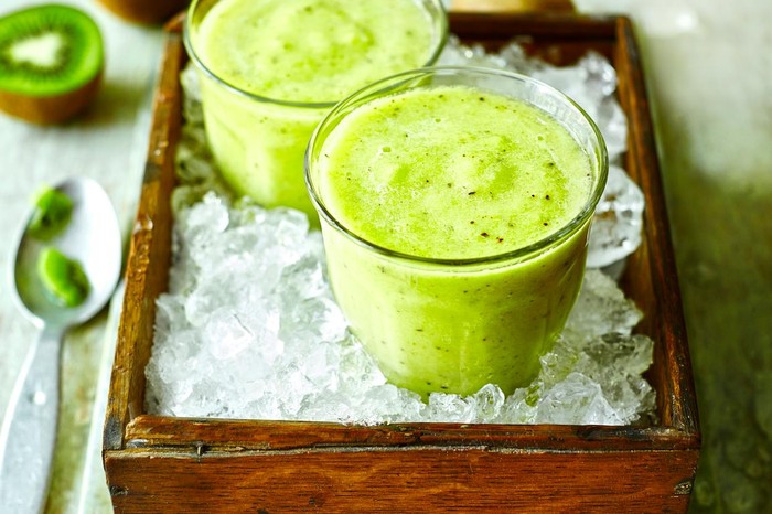 Easy Kiwi Smoothie Recipe Kiwi smoothie