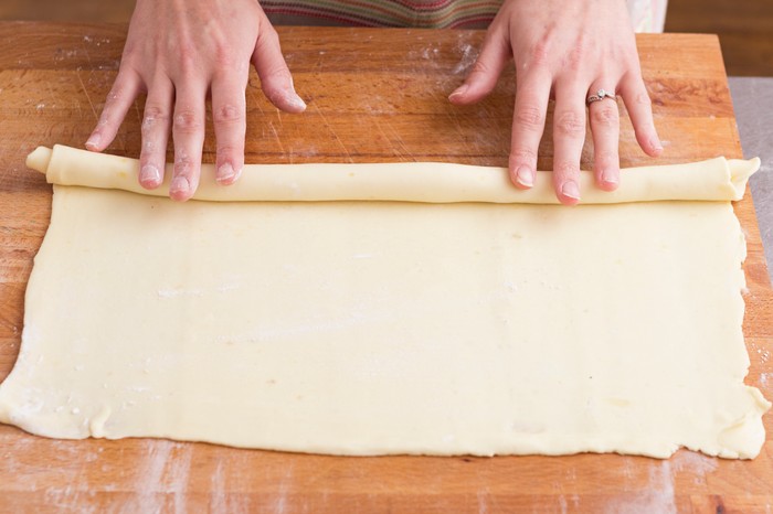 Pastry rolling Roll the pastry